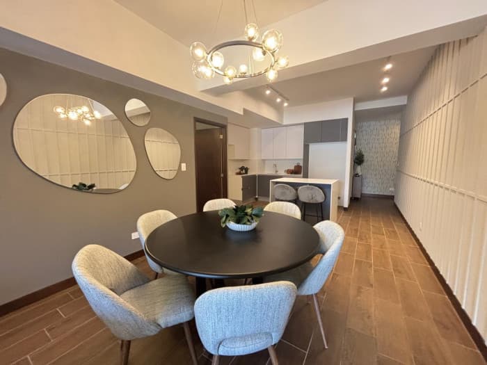 Apartamento en Venta en Zona 10 cercano a Diagonal 6 - foto 1