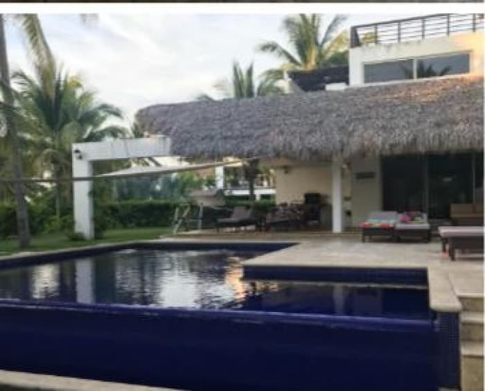 Casa Vacacional en Venta/Renta en Monterrico - foto 1