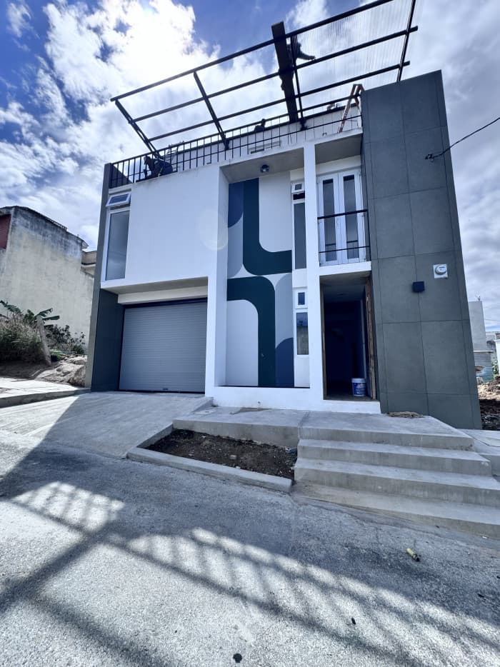 Casa Nueva en Venta Zona 16 Hacienda Real - foto 1