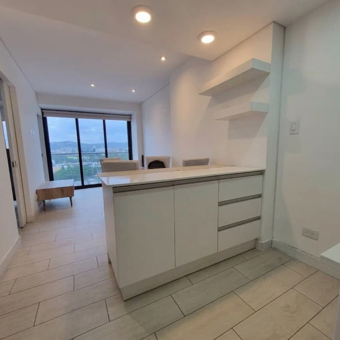 Apartamento de 1 habitación en Venta en QUO Zona 4 - foto 1