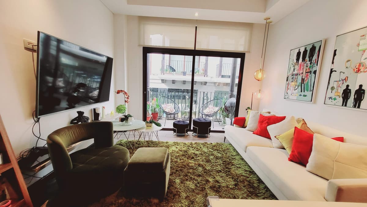 Apartamento de Lujo Amueblado en Renta en Cayalá - foto 1