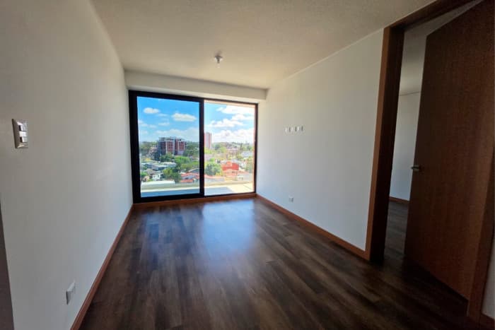 Apartamento en Venta en Zona 11 Ciudad de Guatemala - foto 1
