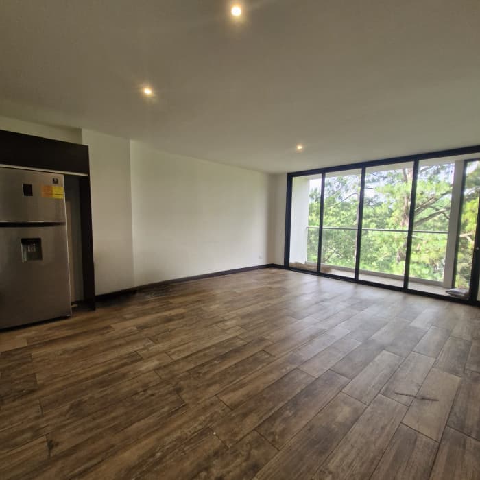 Apartamento en renta en zona 16 Kanajuyu - foto 1