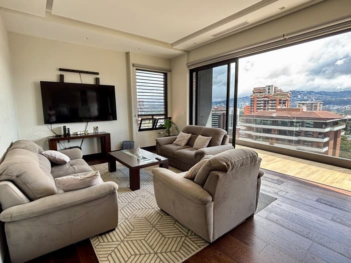 Apartamento de Lujo en Venta en Zona 14 - foto 1