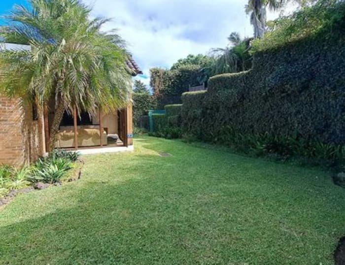 Casa en venta y renta en zona 16 dentro de garita  - foto 1