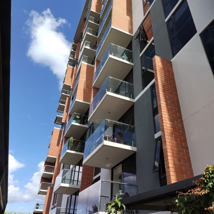 Venta de apartamento en Aralia zona 11 Col. Mariscal - foto 1