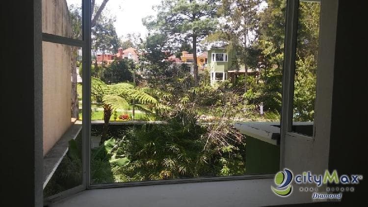 Venta de Casa Grande en Condominio  Terravista  - foto 1