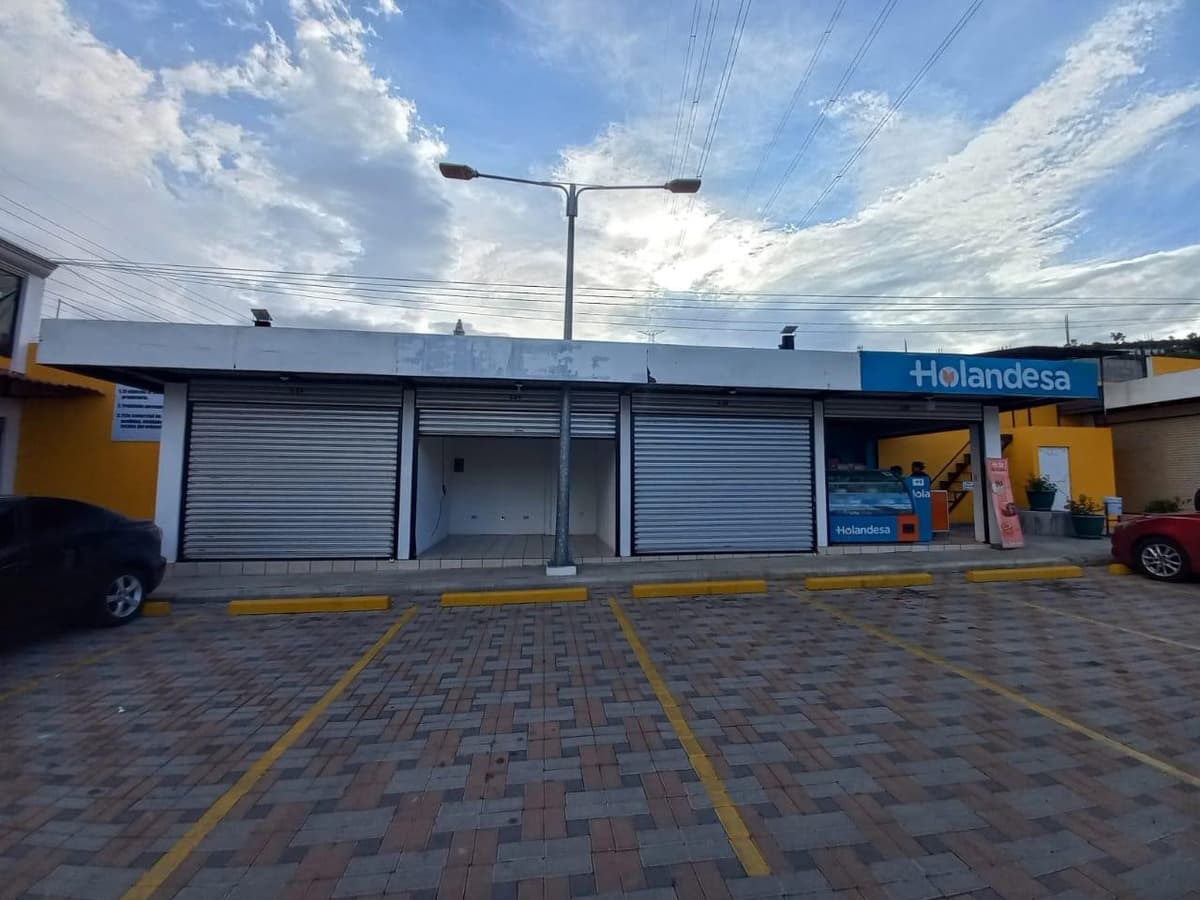 Local en Renta en Comercial en San Jose Villa Nueva - foto 1