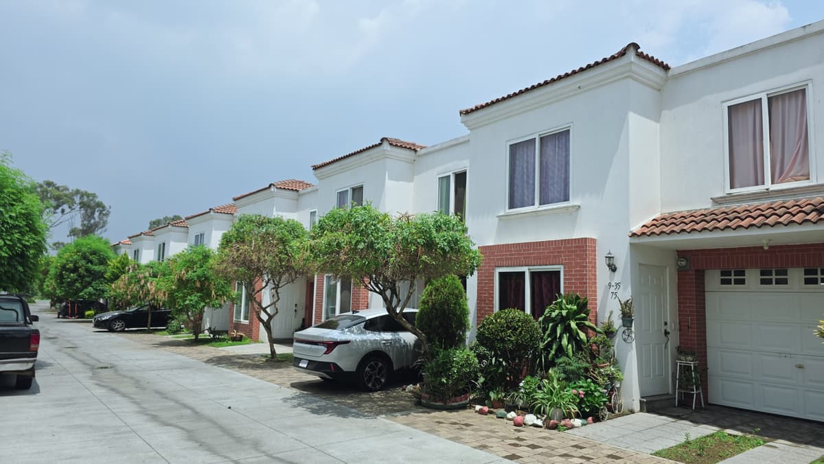 Casa en Venta en Hacienda de Las Flores Villa Nueva - foto 1