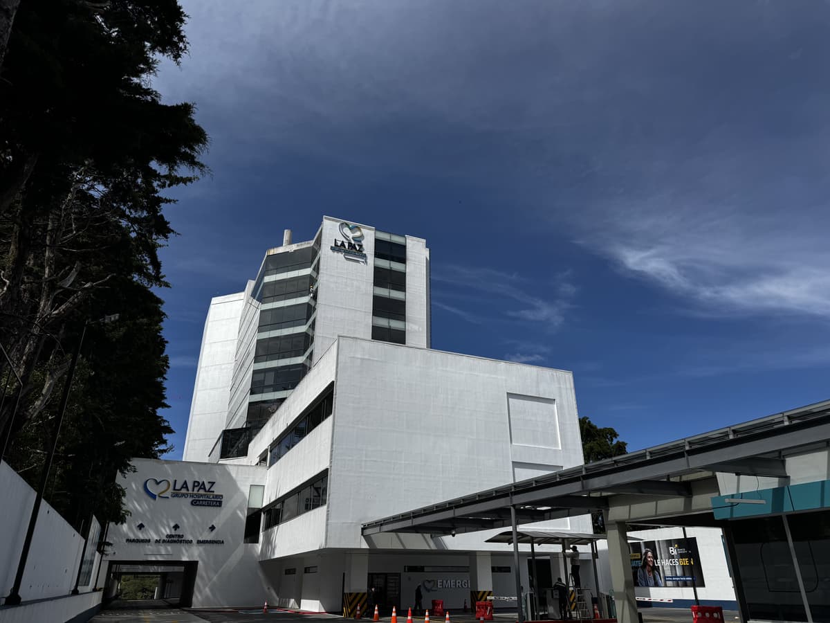 oficinas y clínicas en renta Hospital La Paz  - foto 1