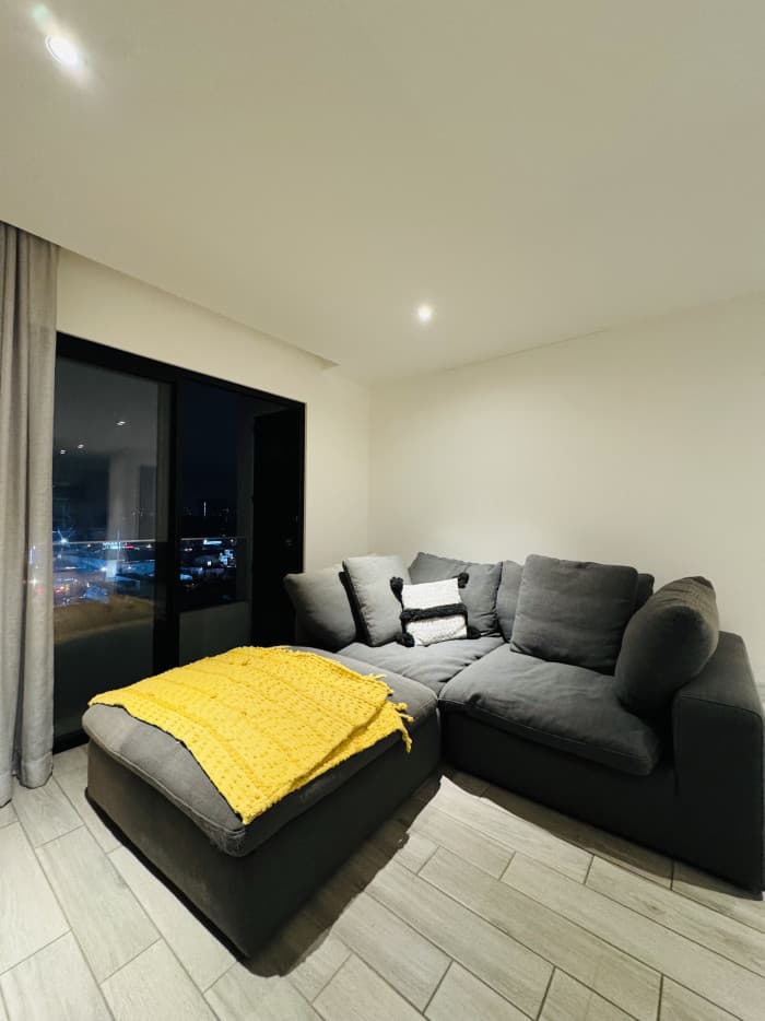 Apartamento Amueblado en renta  Zona 10 - foto 1