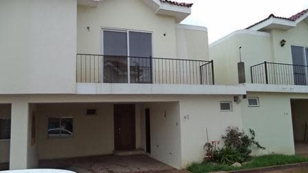 Casa venta Condado Filadelfia Km 19 Carretera Salvador - foto 1