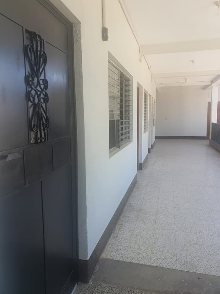 Casa en Renta de Uso Comercial en Centro de Zacapa - foto 2