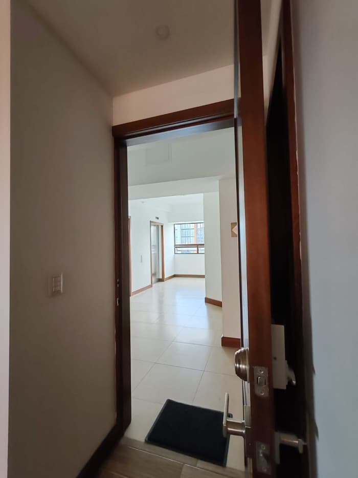 Apartamento renta edificio Salvattore zona 10  - foto 9
