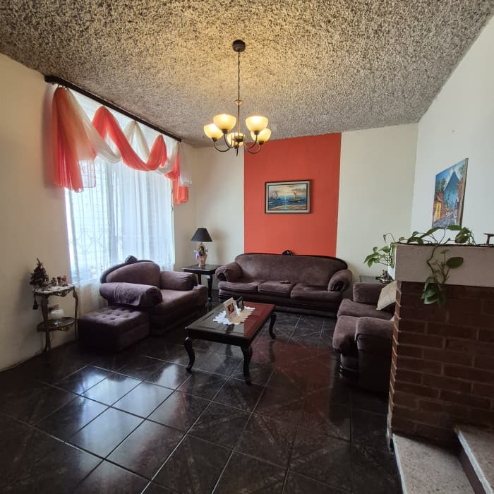 Casa en venta en Bosques de San Nicolás zona 4 Mixco - foto 3