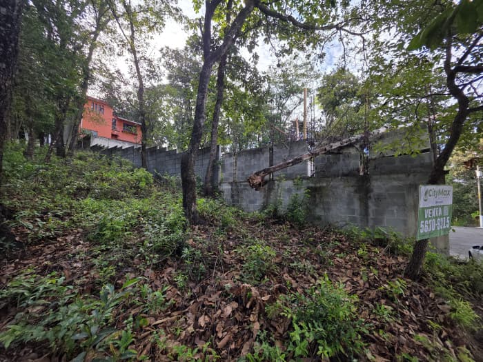 Terreno en Venta en Las Hojarascas Mixco - foto 2