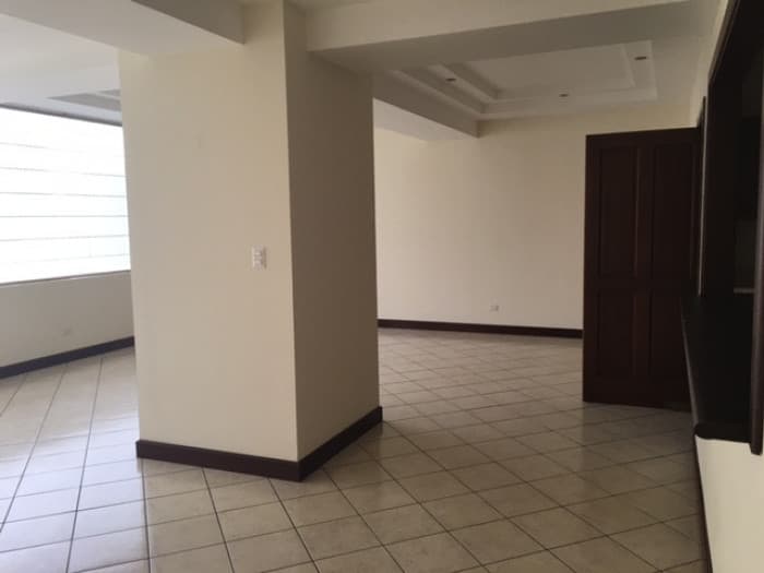 Apartamento EN venta en edificio zona 10 - foto 2