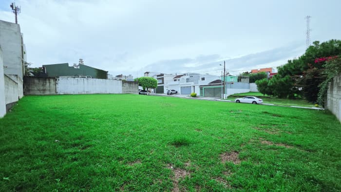 Terreno en Venta en Hacienda Real Zona 16  - foto 6