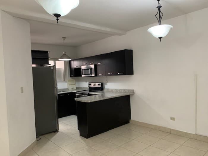 Venta de Apartamento Equipado en Zona 14 La Villa - foto 2