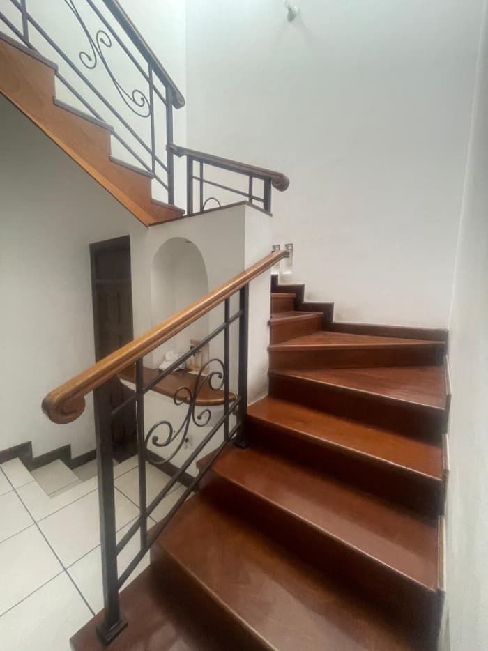 Casa en Renta en Cañadas de Elgin Zona 13 - foto 4