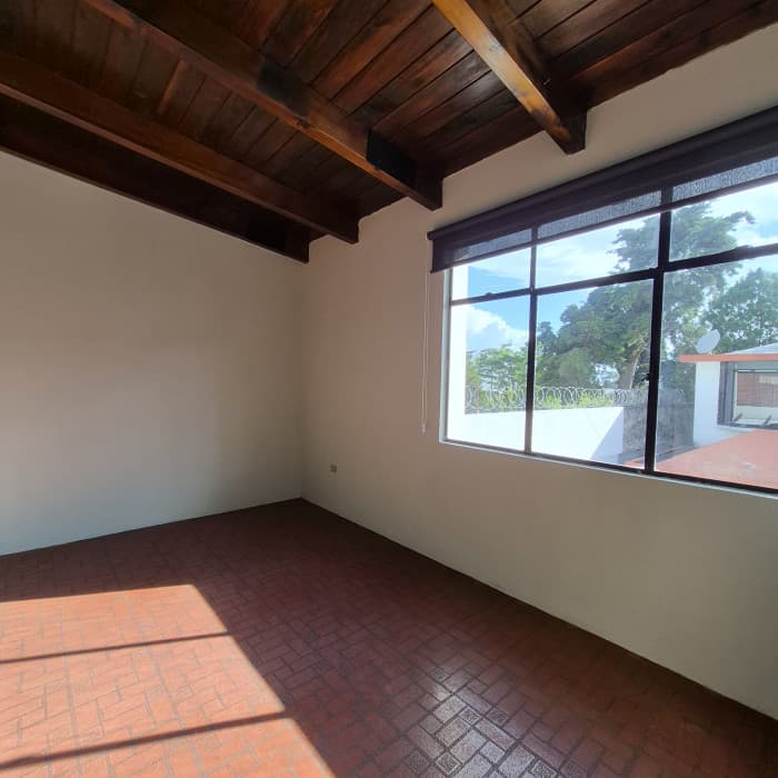 Casa en renta para oficinas zona 15 Vista Hermosa 1 - foto 22