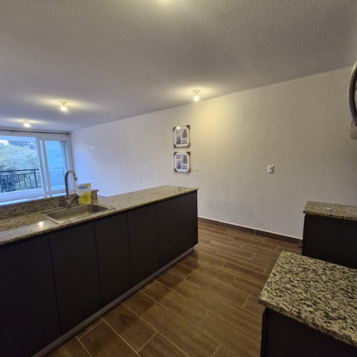 Apartamento en venta en zona 16 Senderos - foto 4