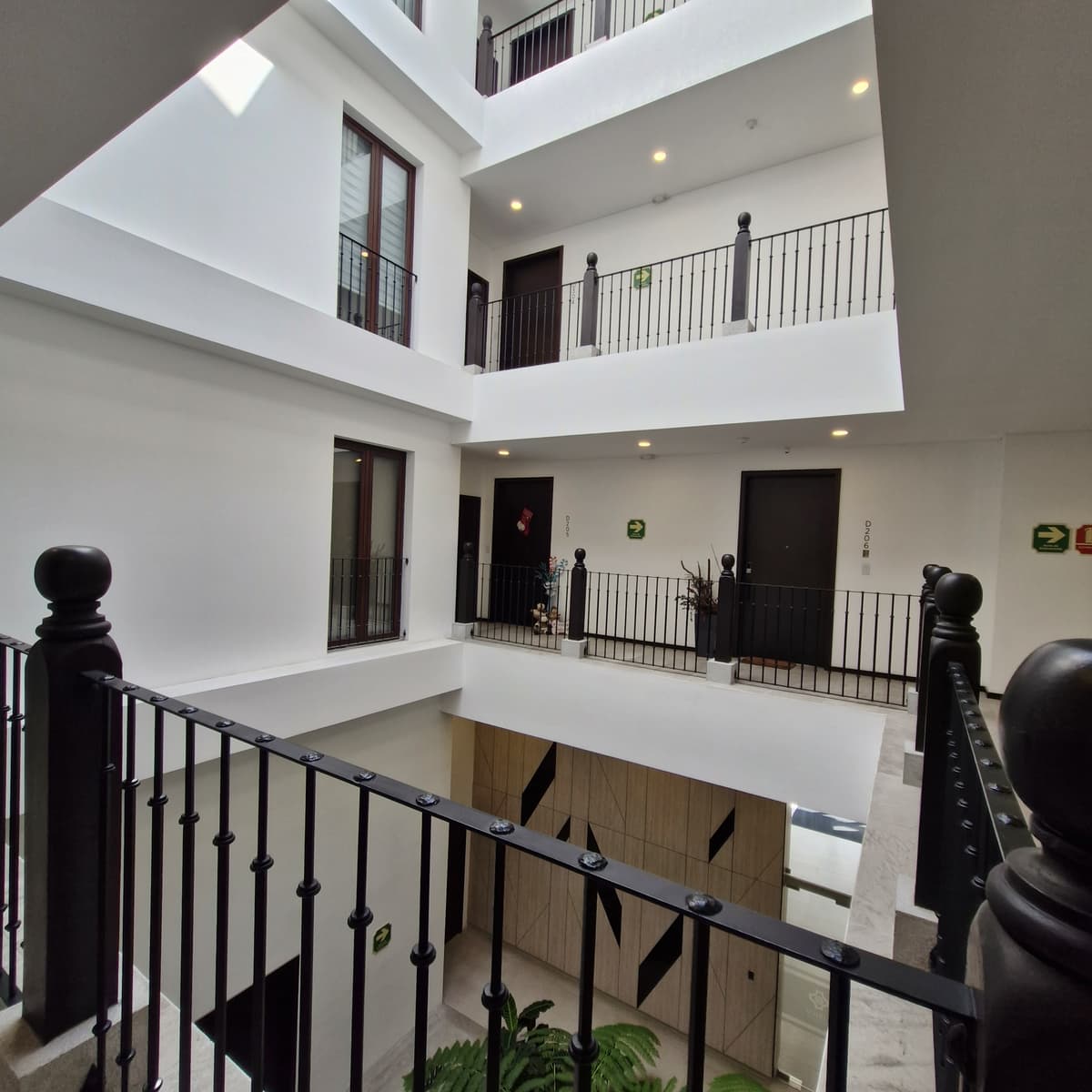 Apartamento amueblado en renta Lirios de Cayala Zona 16 - foto 2