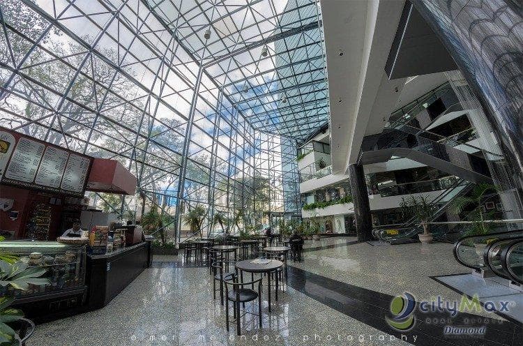 Oficina en Renta en Edificio Corporativo de Zona 10 - foto 4