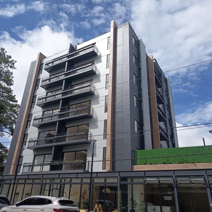 Apartamento en renta en zona 16 Kanajuyu - foto 2