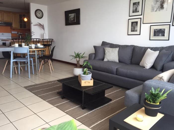 Renta de Apartamento amueblado en zona 14 - foto 2