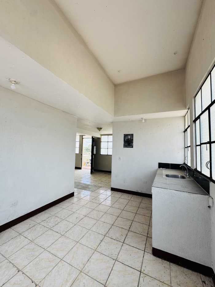 Casa en venta Lomas del Norte zona 17 - foto 9