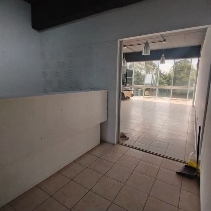 Renta de Oficina en Km 23.5 Carretera a El Salvador - foto 4