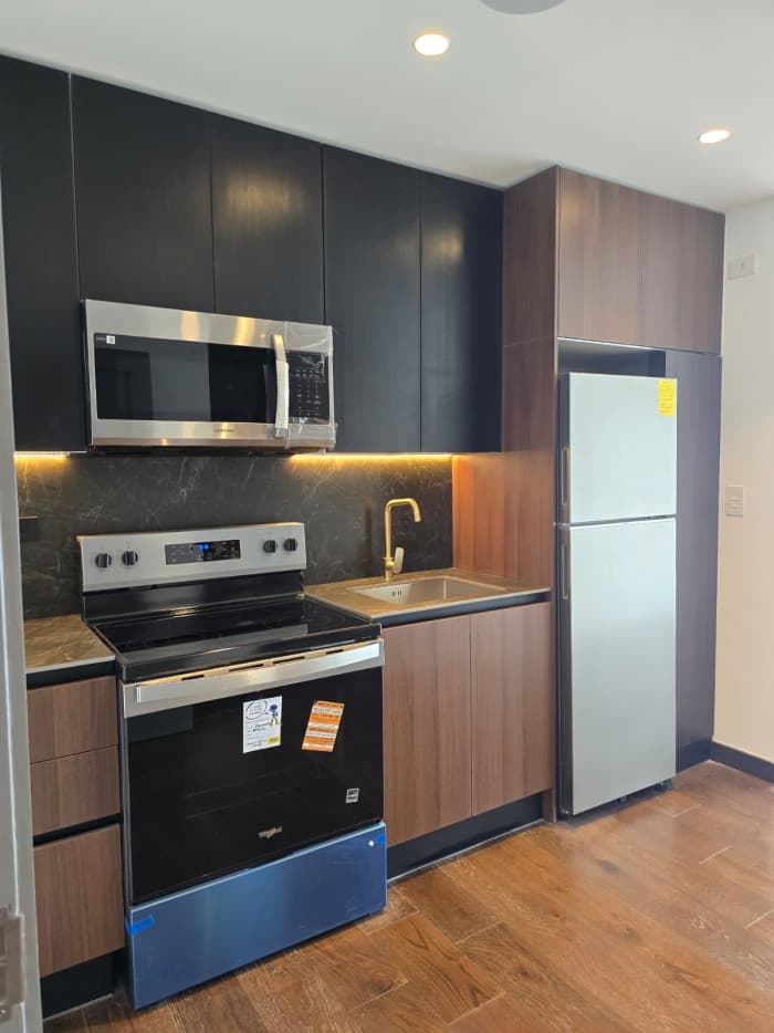 Apartamento en renta en zona 10 Athara - foto 4