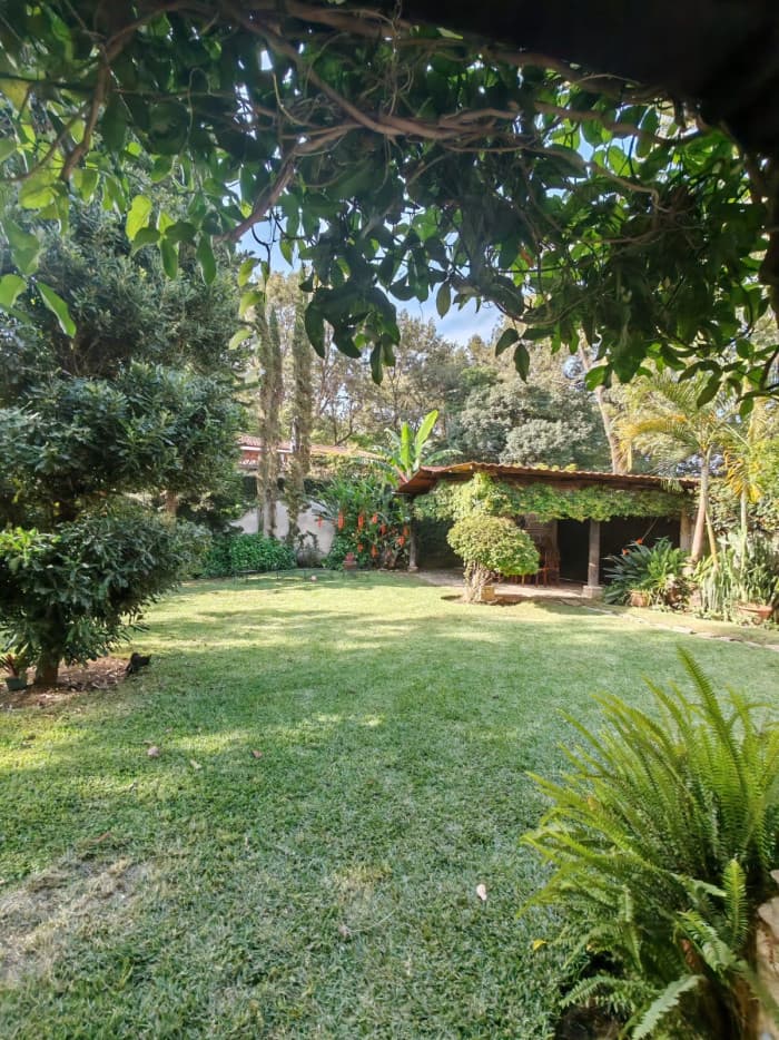Casa en venta y renta en Antigua Guatemala - foto 3