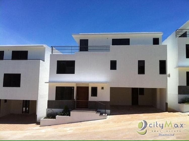 SE RENTA MODERNA CASA amueblada en Santuaria Muxbal  - foto 4