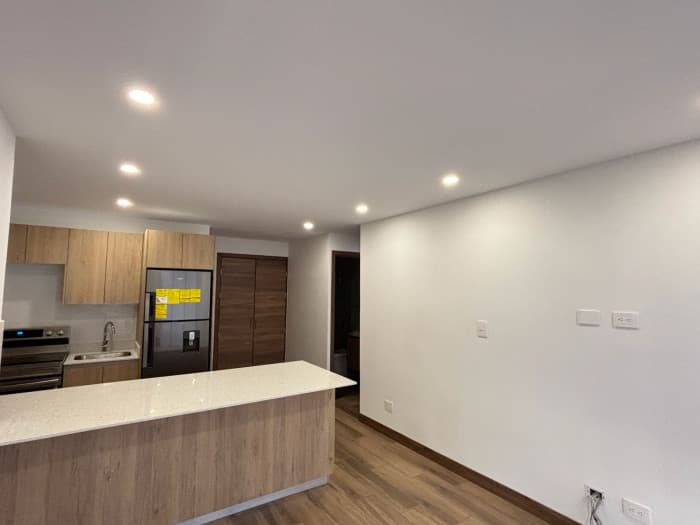 Apartamento en renta en zona 15 Vista Hermosa 1 - foto 2