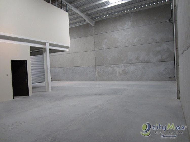 ALQUILER de bodega en km. 22 Carretera al Salvador - foto 4
