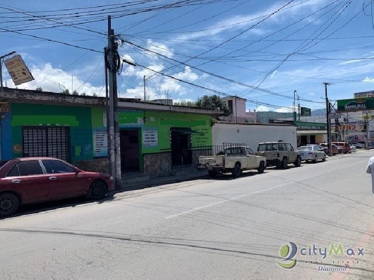 EN RENTA Locales o Terreno en Centro de Villa Canales - foto 2