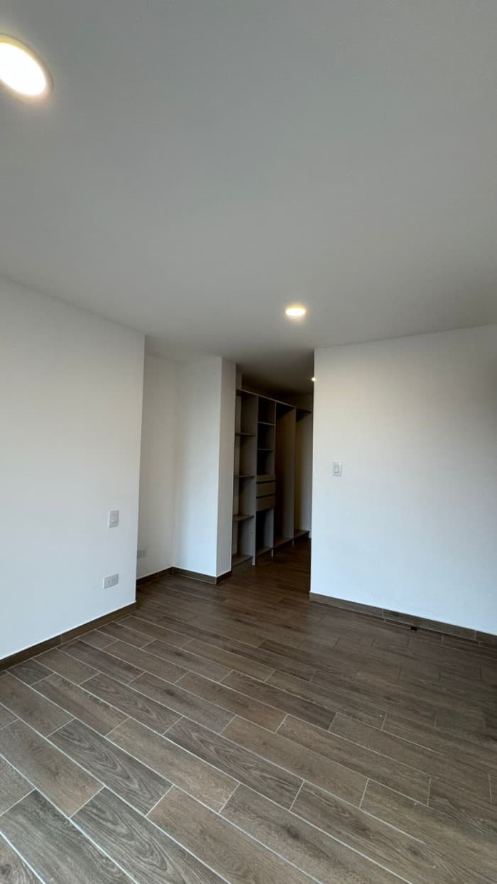 Apartamento en Renta Zona 14 Parque 14 - foto 2
