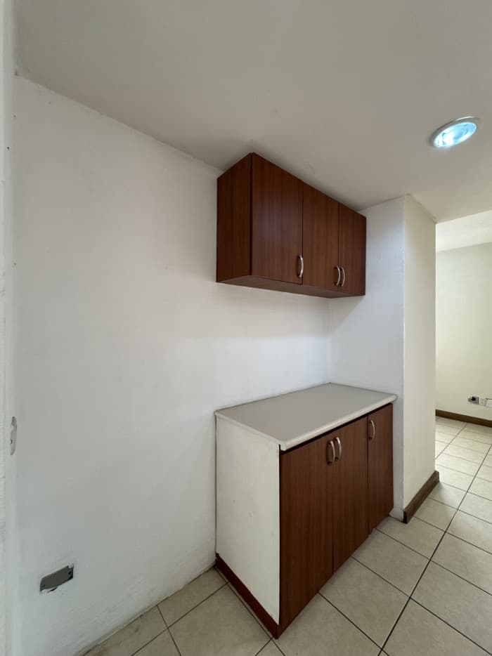 Casa en renta condominio Zona 16 Blvd. Acatán - foto 5