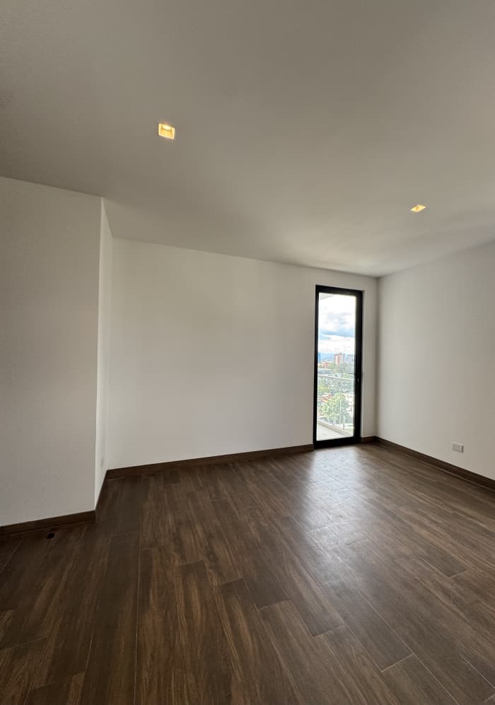Apartamento en renta Zona 15 Vista Hermosa 2 - foto 3