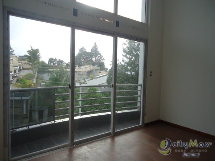 APARTAMENTO EN RENTA TIPO LOFT EN LA MONTAÑA ZONA 16  - foto 2