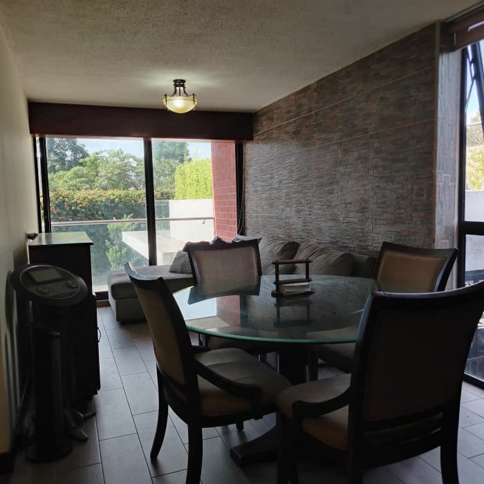 Venta de apartamento en Aralia zona 11 Col. Mariscal - foto 4