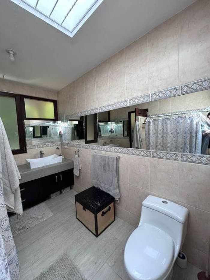 Casa en venta y renta en zona 16 dentro de garita  - foto 8