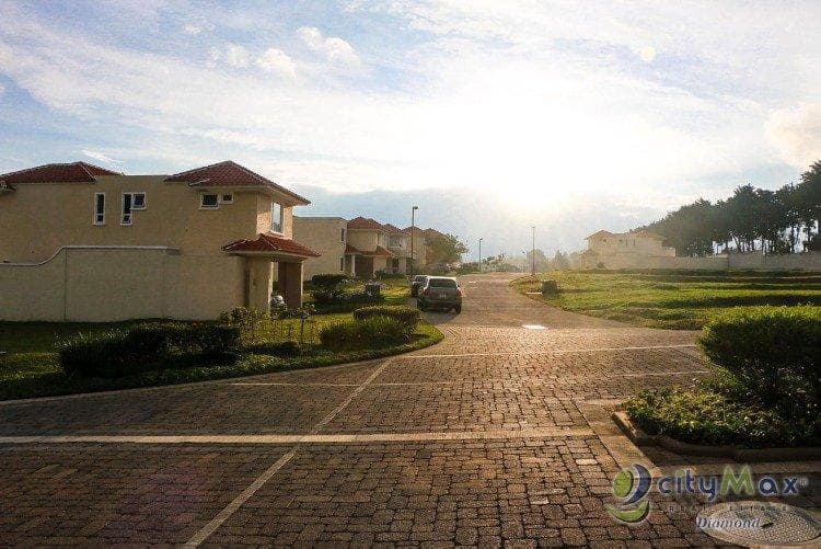 Terreno en Venta en Km 22.5 Carretera a El Salvador - foto 4