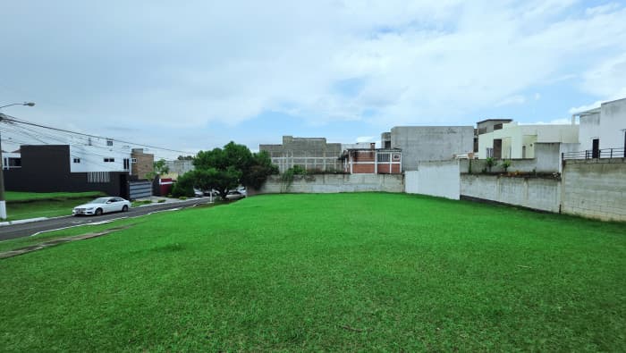 Terreno en Venta en Hacienda Real Zona 16  - foto 4