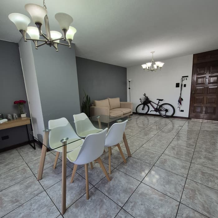 Apartamento en venta en zona 15 Edificio de uso mixto - foto 3