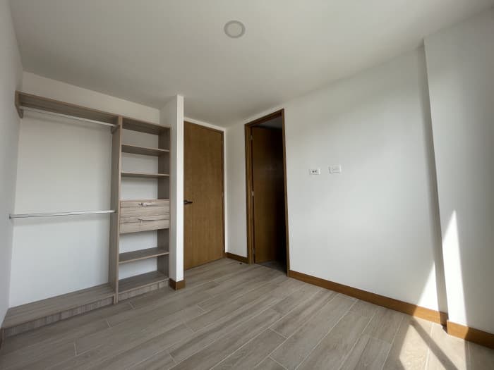 Apartamento en Venta en La Villa Zona 14 - foto 3