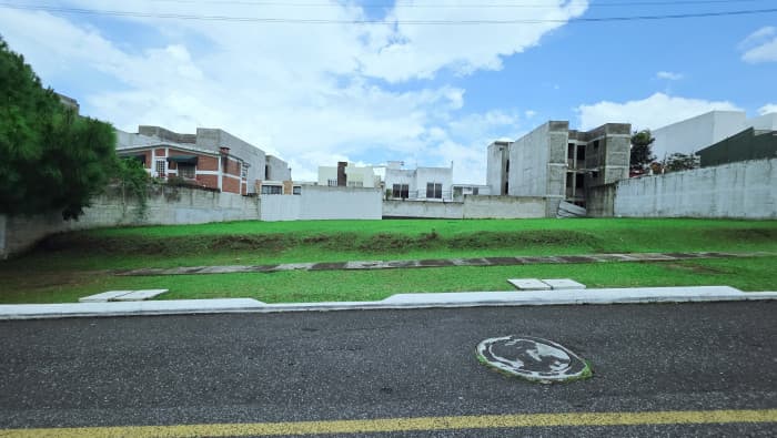 Terreno en Venta en Hacienda Real Zona 16  - foto 8