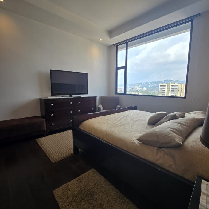 Apartamento Amueblado en Venta y Renta en Zona 14. - foto 4